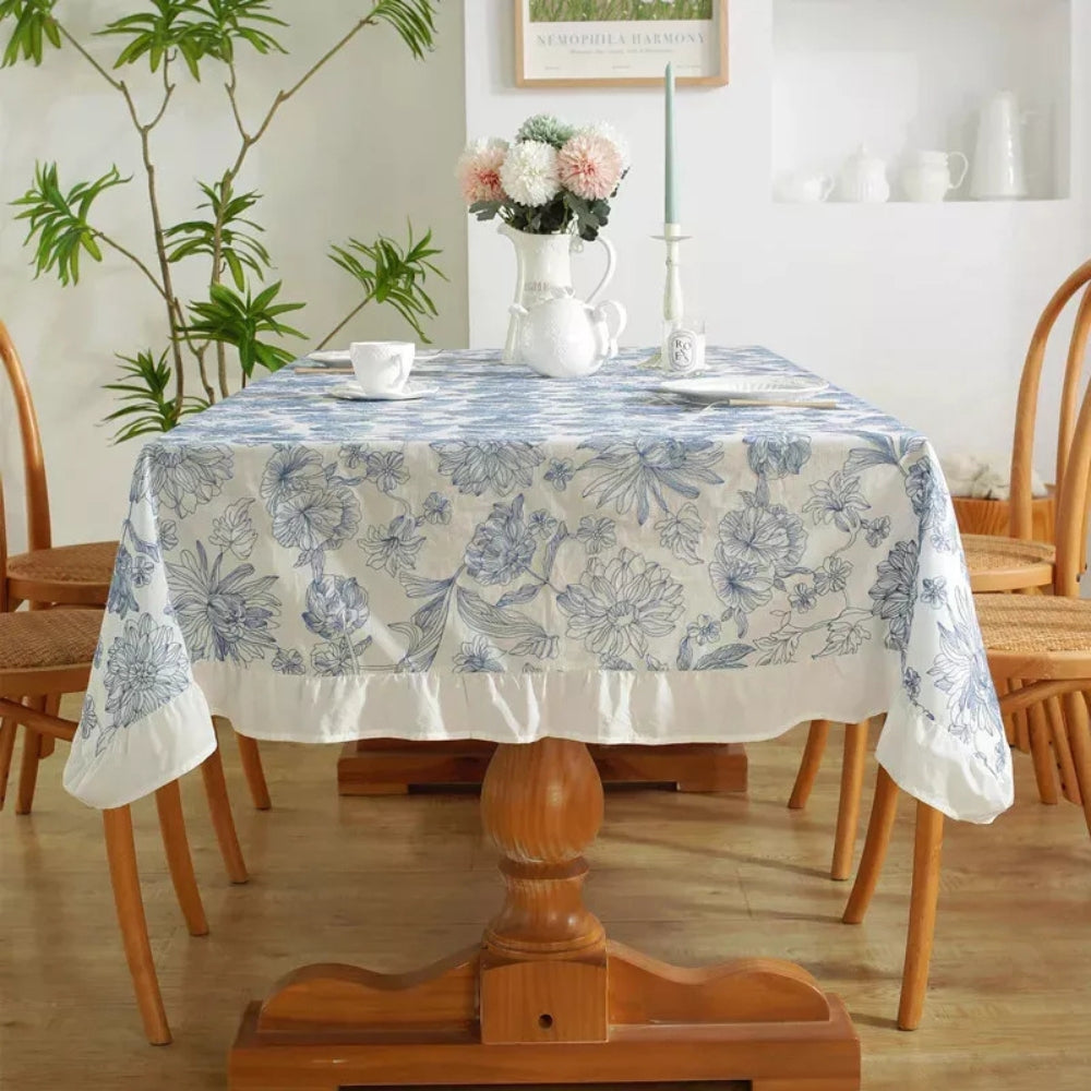Delfina Blaue Blumen Spitzen-Tischdecke