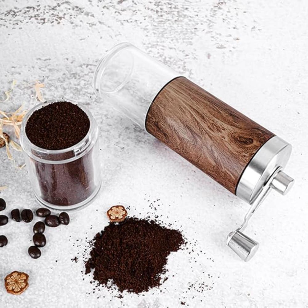 Holzmechanische Kaffeemühle