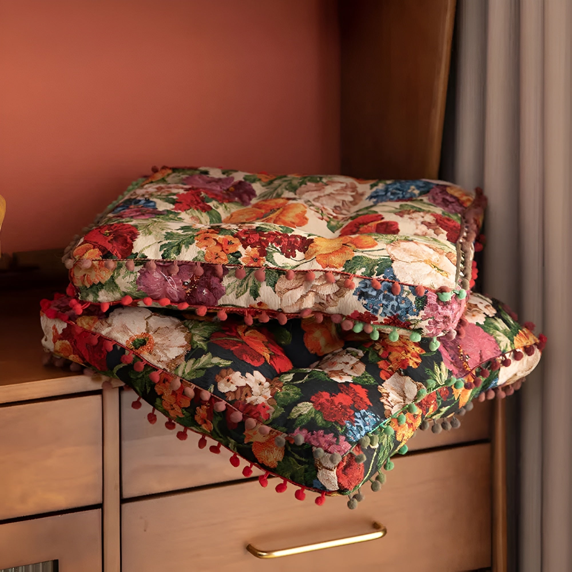 Retro Florales Bohemian Quasten-Kissen