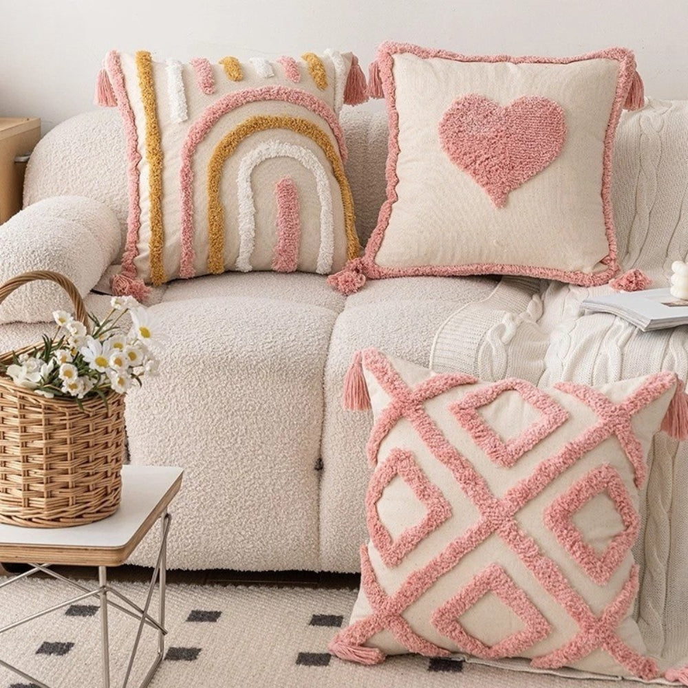 Quastenverzierte Boho-Blumen-Kissen