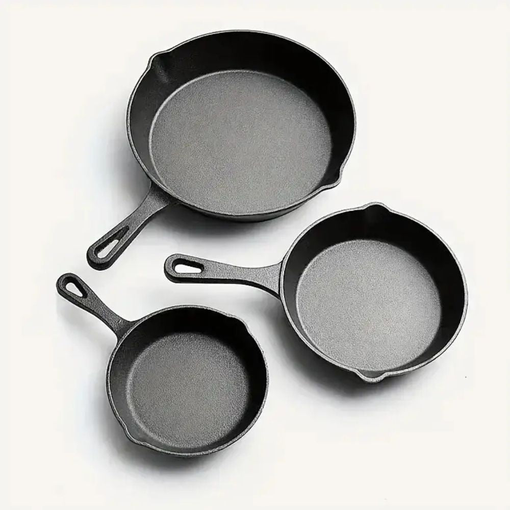 Schwarze Gusseisenpfanne