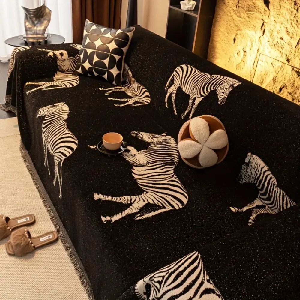Schwarze Stride Zebra Sofaüberwurf