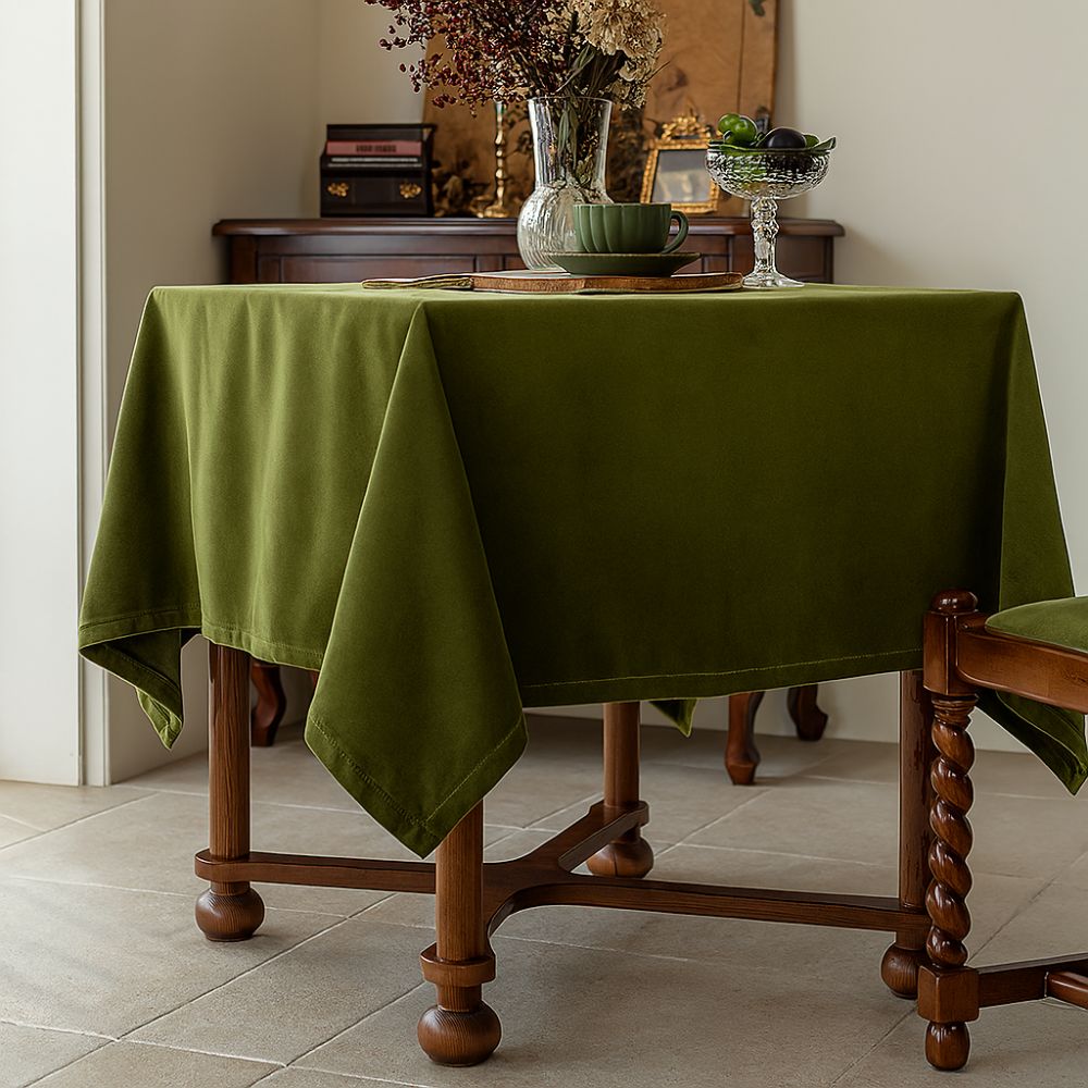 Château Olive Samt Tischdecke