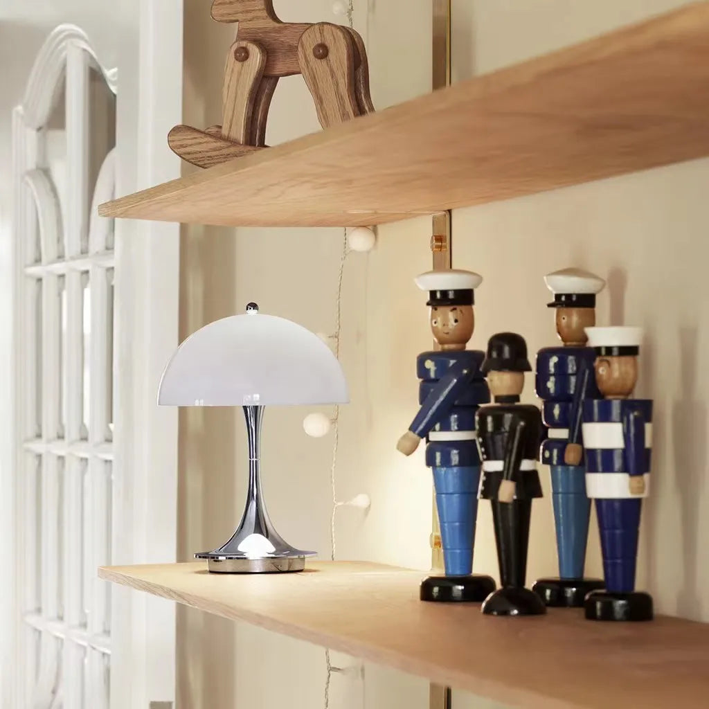 Madrid Wiederaufladbare Tischlampe