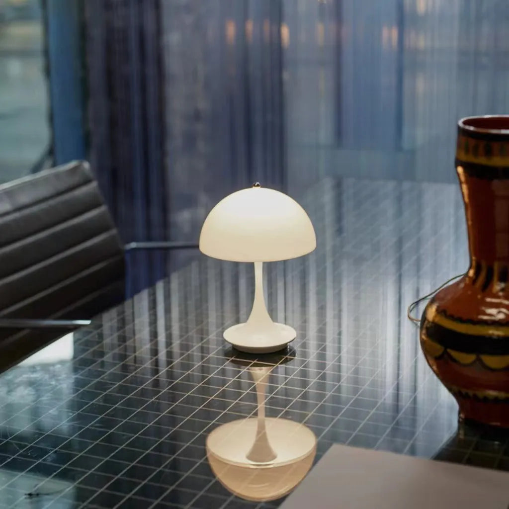 Madrid Wiederaufladbare Tischlampe