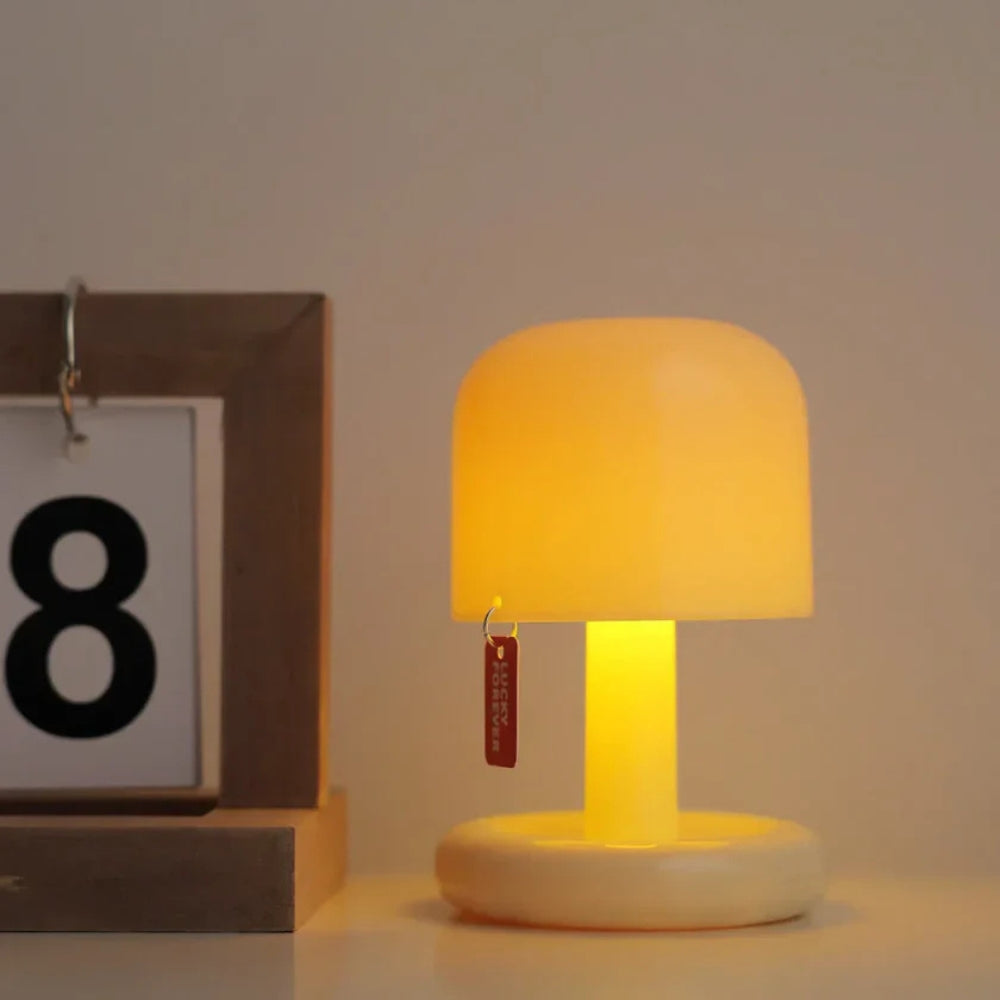Lumia Mini Pilz Tischlampe