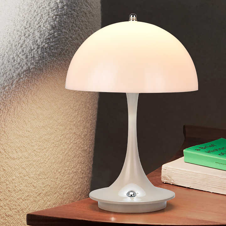 Madrid Wiederaufladbare Tischlampe