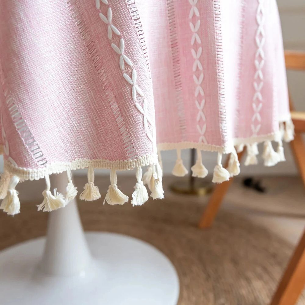 Blattlinie Bestickte Runde Tischdecke