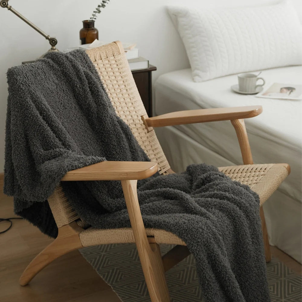 Soft Nest Minimalist Strickdecke