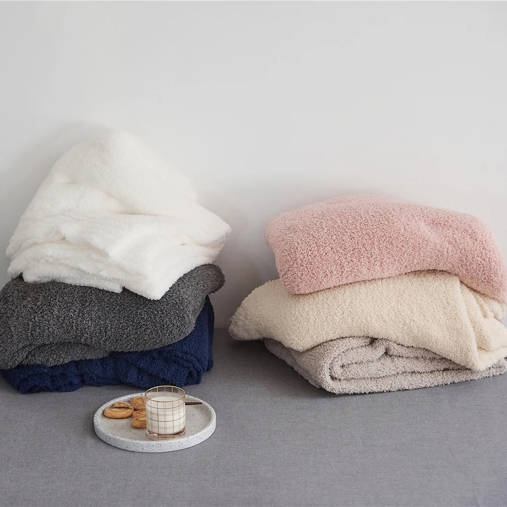 Soft Nest Minimalist Strickdecke