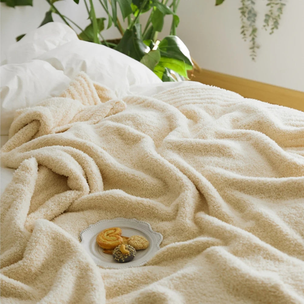 Soft Nest Minimalist Strickdecke