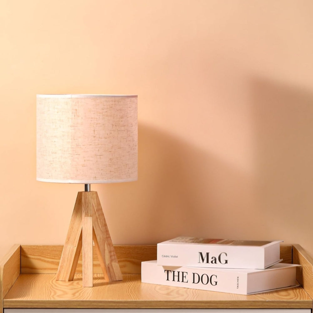Solara Minimalistische Stativ Tischlampe