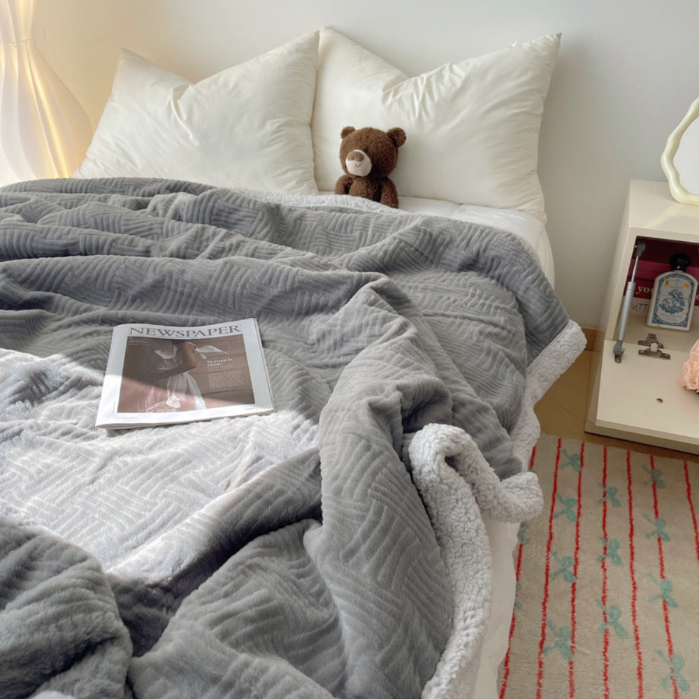 Seraphina Weiche Jacquard Kaninchen Plüschdecke