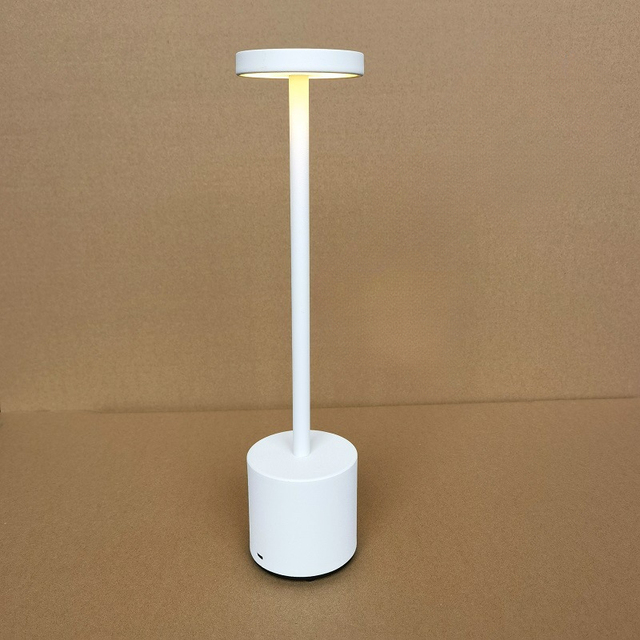 Kosmische Eisenlampe